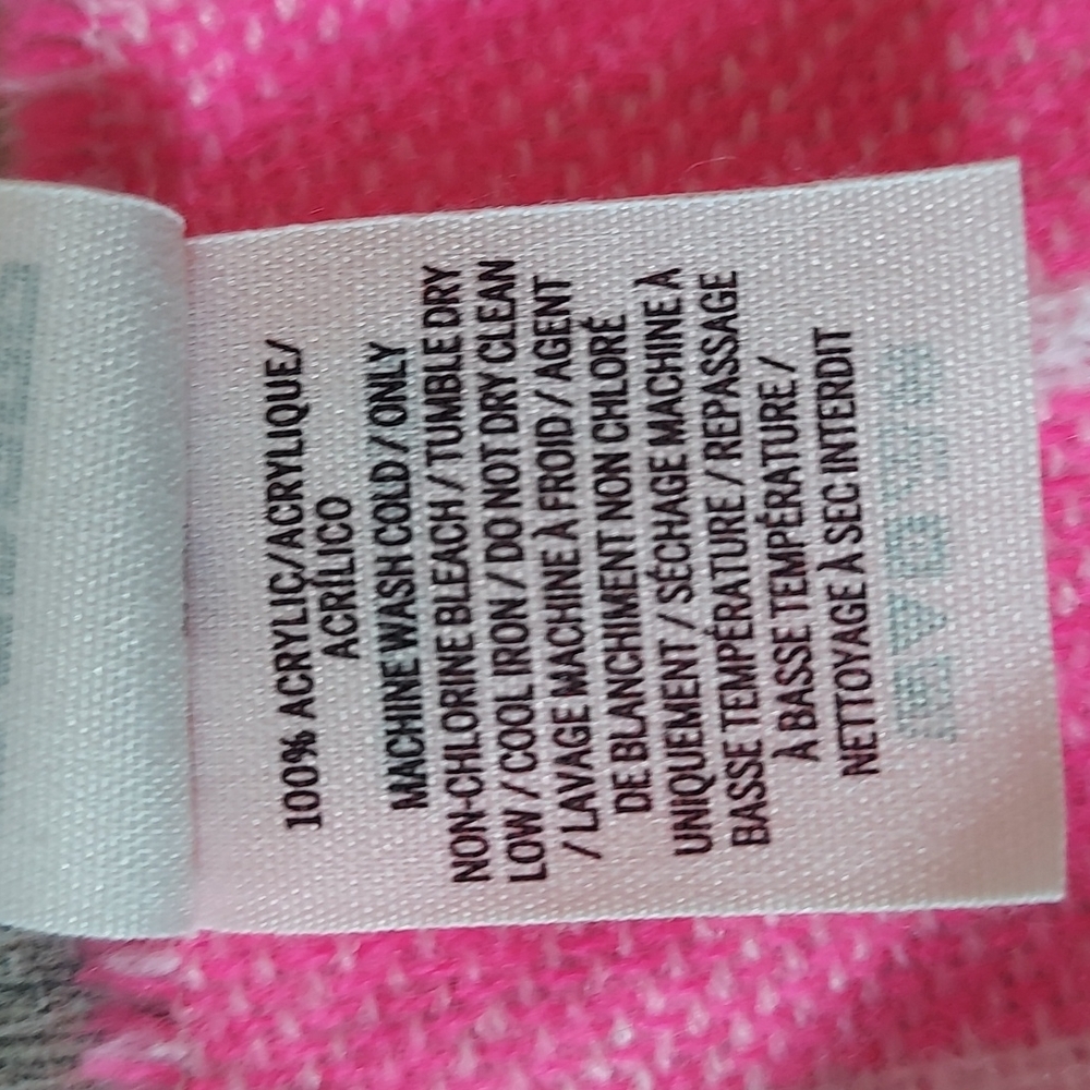 Victoria’s Secret PINK Pink & Black Blanket Scarf - Picture 6 of 6